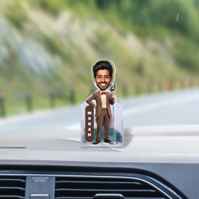 Personalized Male Singer Microphone Cartoon Bobblehead Caricature, Gift for Music Lovers Men Solar Powered Moving Head for for Living Room Car Dashboard, Home, Office Desk